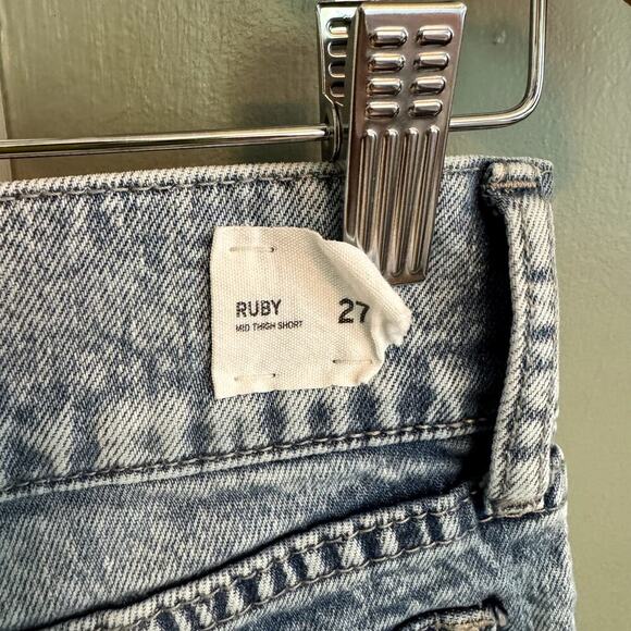 Hudson Denim Microshorts Women's Size 27 - Picture 3 of 4